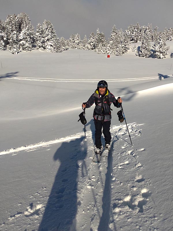 split board en randonnée accompagnée en pleine montagne avec Gabriel Bessy, moniteur diplômé